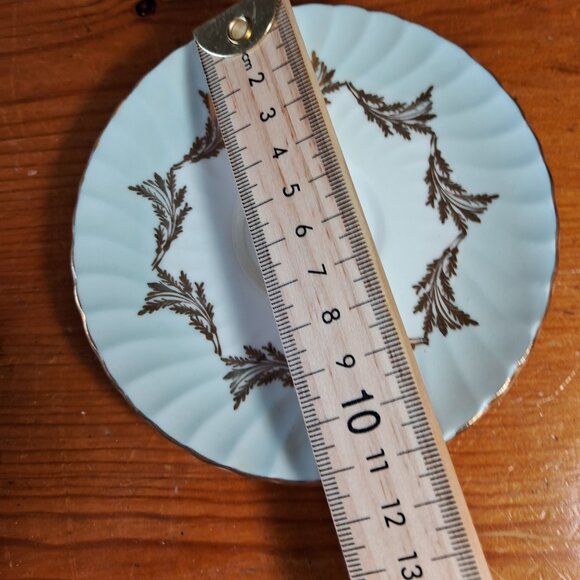 Vintage Foley Bone China Wyvern collection Teacup and Saucer - Picture 6 of 7